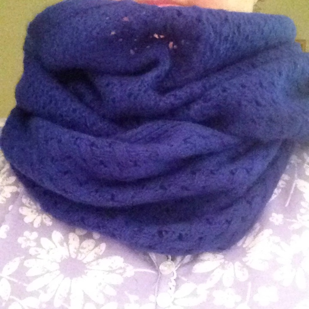 Isaac Mizrahi cashmere infinity scarf